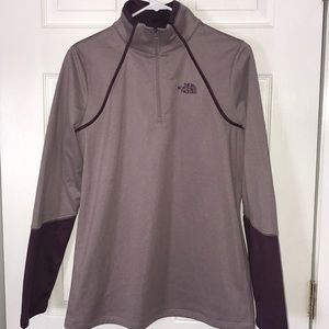 Women’s North Face 1/4 Zip-Up
